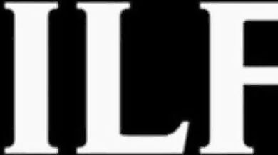 Táto luxusná ryšavka Zoe podvádza manžela s poriadnym čiernym žrebcom