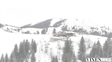 Hope Heaven si nechala pretiahnuť kundu aj prdel v divokej trojke s kamoškou