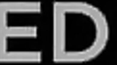 Blonďavá Bunny a jej mokrá piča v drsnom náreze od poriadneho černocha