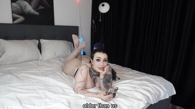 Táto drobná štetka v putách brala kladu nadoraz a skončila s plnou pusou