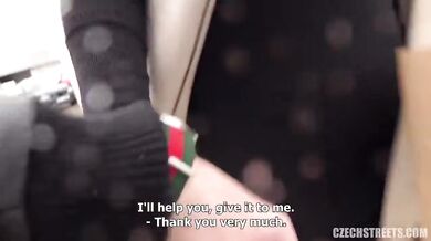 Obrie kozy v akcii pri poriadnom POV náreze do zadku