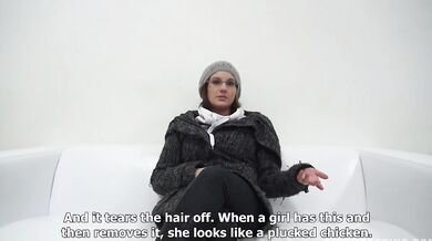 Vystriekaná amatérka na konkurze s dierkou plnou horúcej mrdky