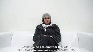 Vystriekaná amatérka na konkurze s dierkou plnou horúcej mrdky