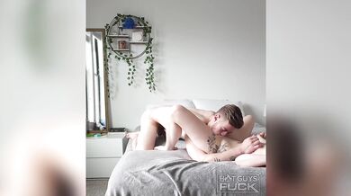 Poctivý nárez Rae Monet v amatérskom videu s plnou dierkou mrdky