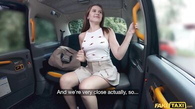 Chcem tvoj klát bez gumy kvičí fena a berie ho do krku