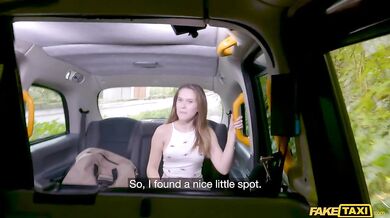 Chcem tvoj klát bez gumy kvičí fena a berie ho do krku