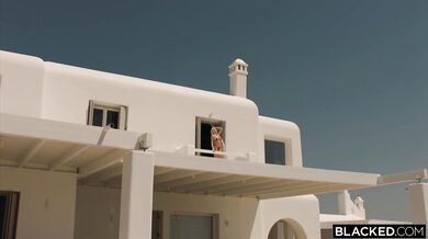 Kendra Sunderland berie čierny čurák hlboko do análu